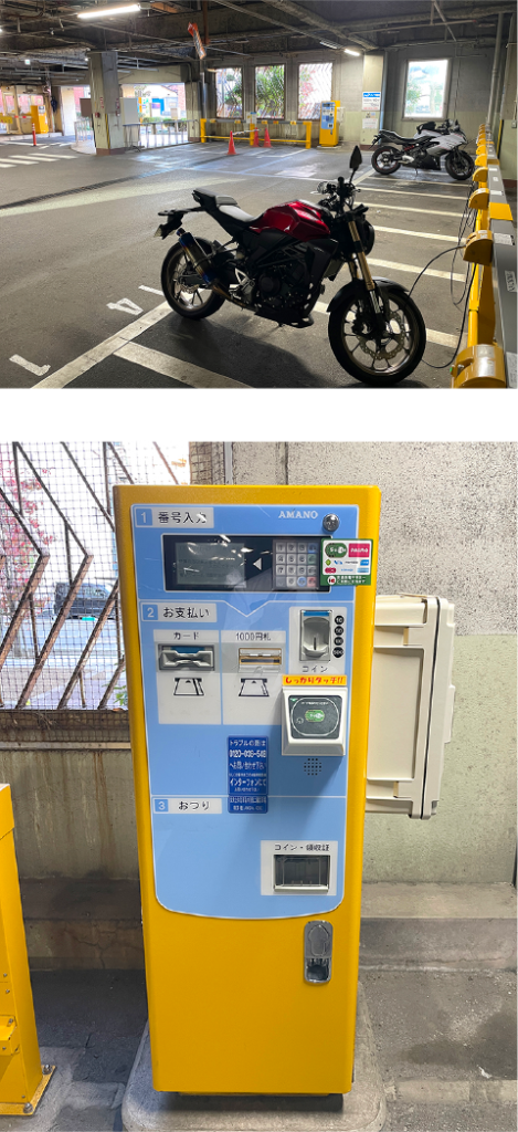 駐車場のバイク